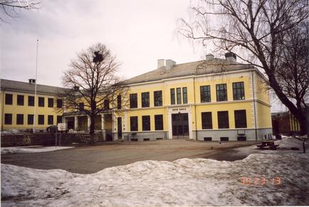 bryn skole 2003