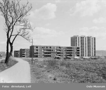 Linderudsletta 1964 blokk drabantby 