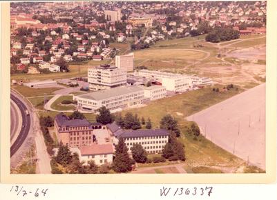 Løren skole flyfoto 1964